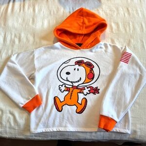 Peanuts Snoopy girls size XL cropped hoodie GUC inside has some pilling